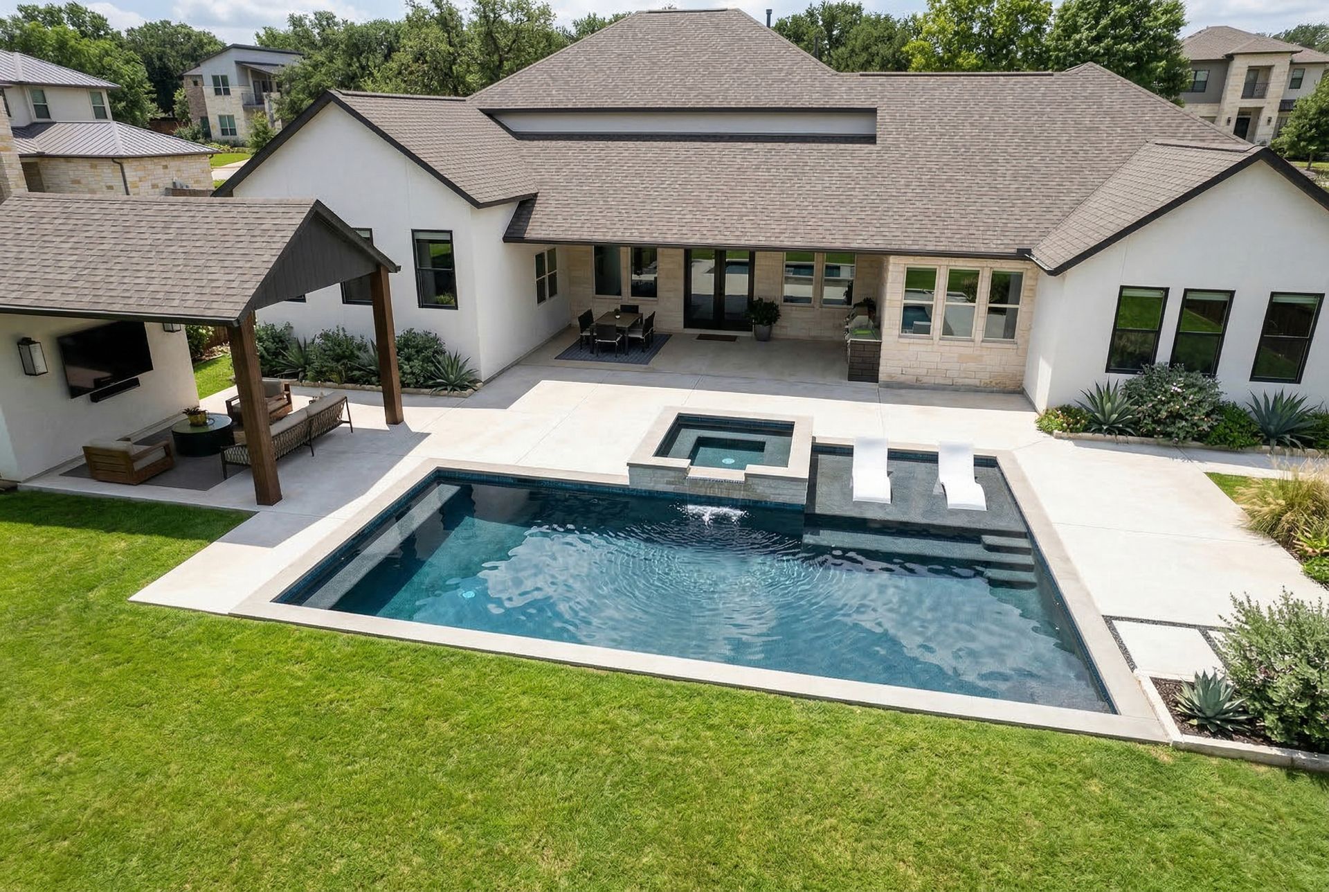 12x30 Pool + Offset Spa