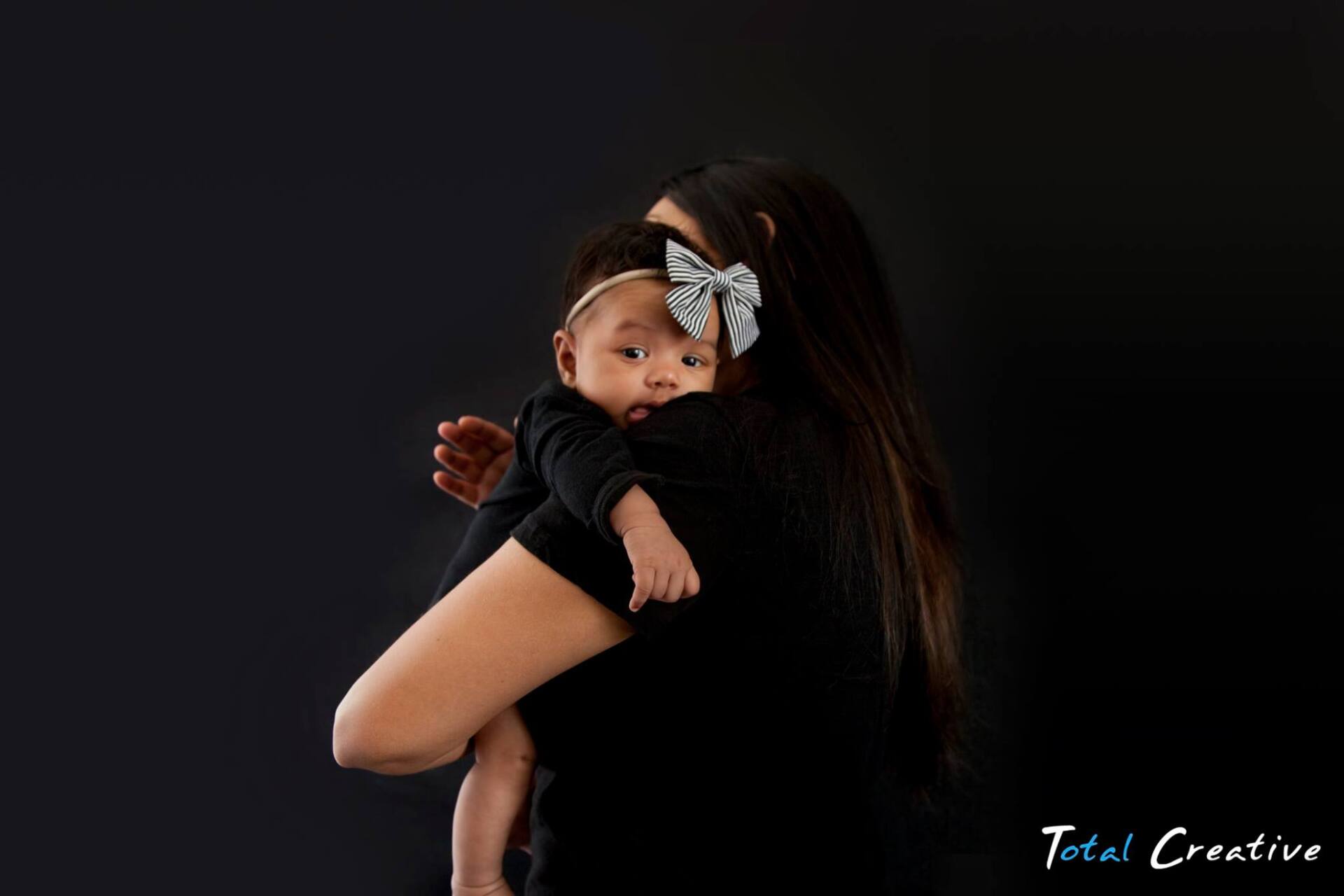 Mother & baby photographer