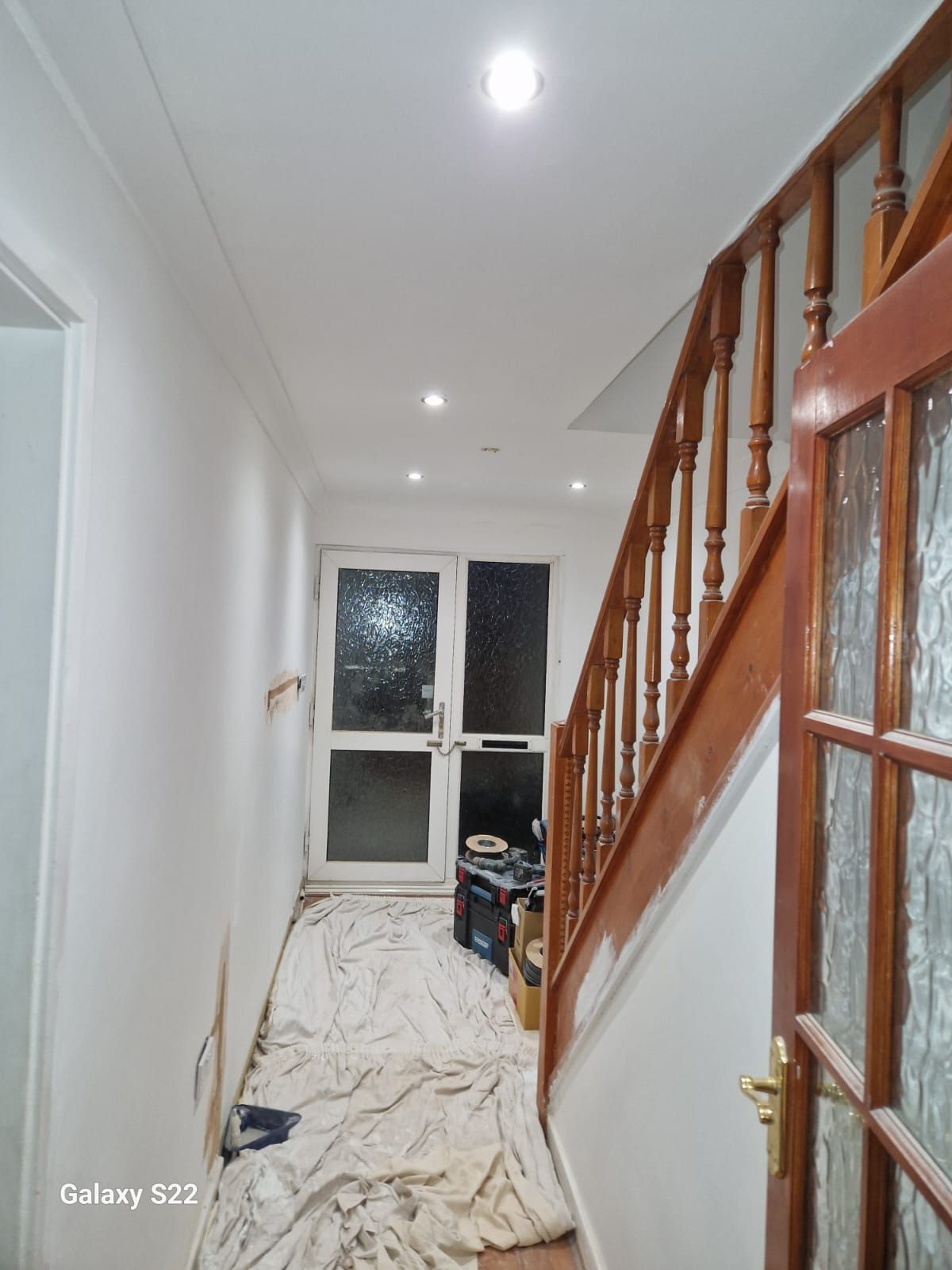 A picture of a hallway painted white by Signature Painters and Decorators York