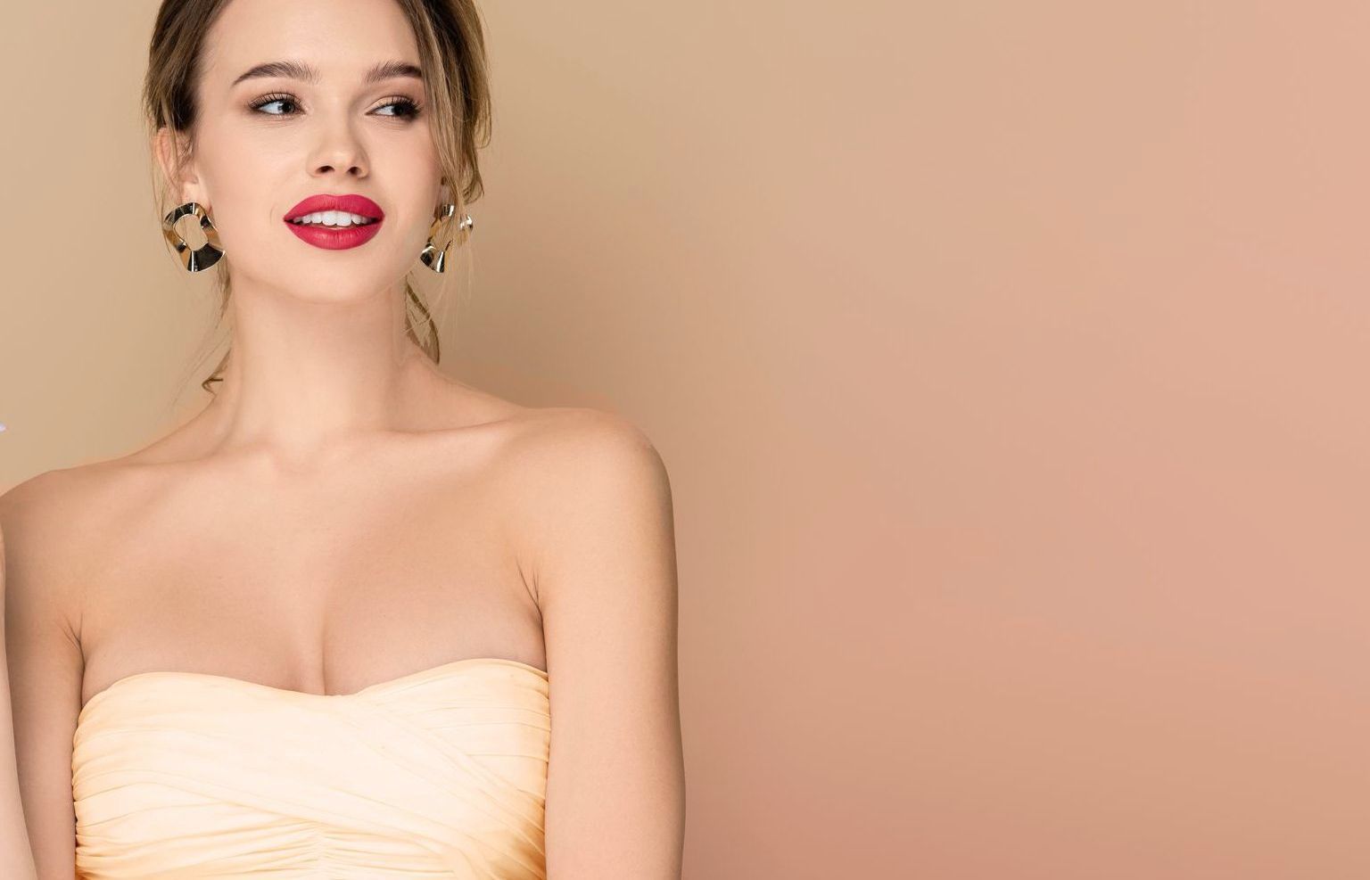 Petals on Abracadabra's backless strapless bras website