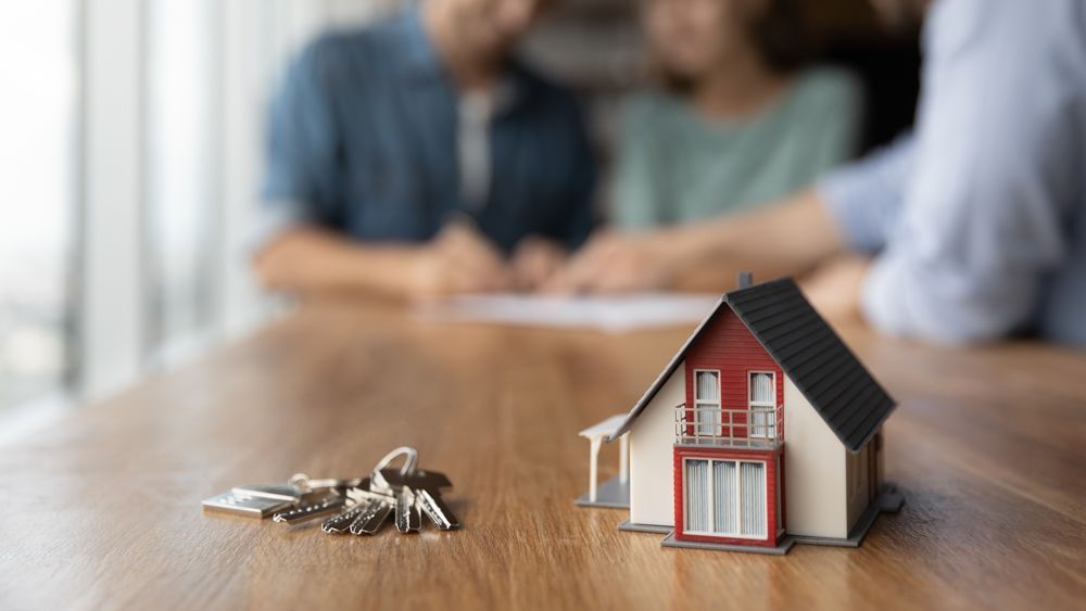 Young Couple Buying Property In Darwin