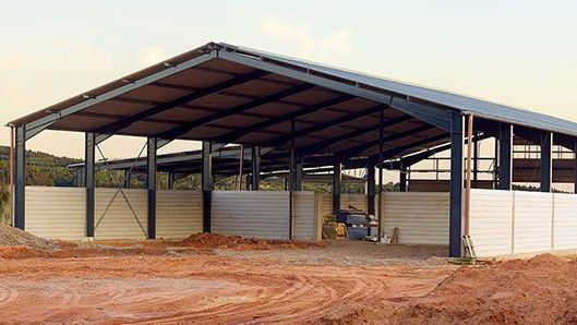 Build a Steel Agricultural Building or Barn in Bowling Green, MO with Show-Me Steel Buildings.