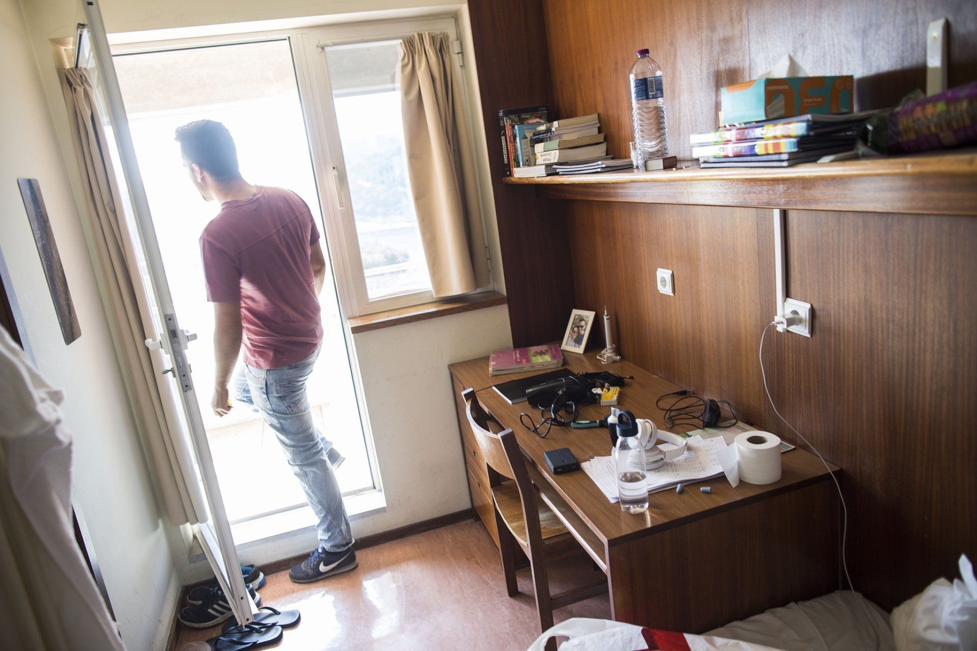 Às dificuldades crescentes para encontrar um quarto no mercado privado, juntam-se os problemas já conhecidos de falta de oferta no sector público. Na imagem, uma residência para estudantes da Universidade do Porto NELSON GARRIDO