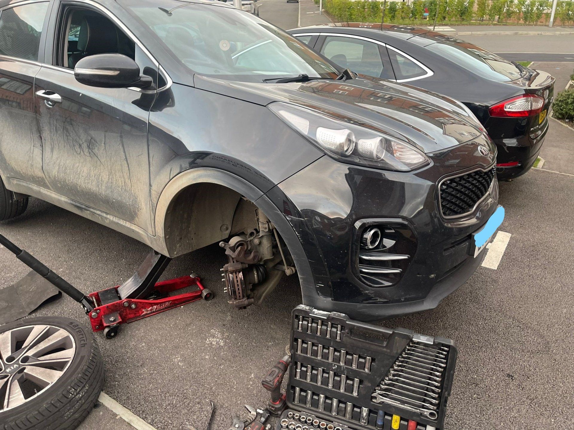 carrying out mobile brake repairs in Reading