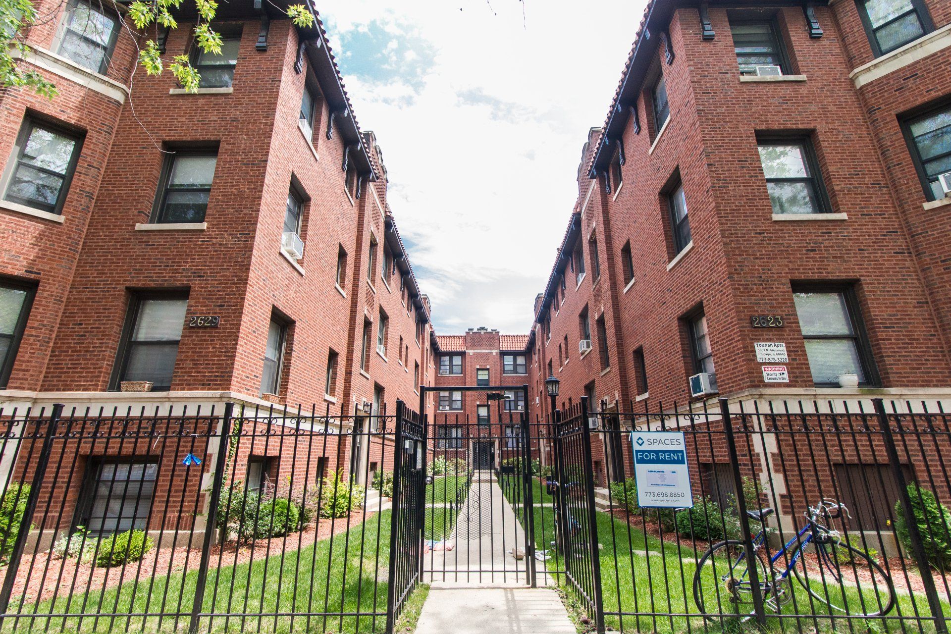 2623 N Spaulding Exterior