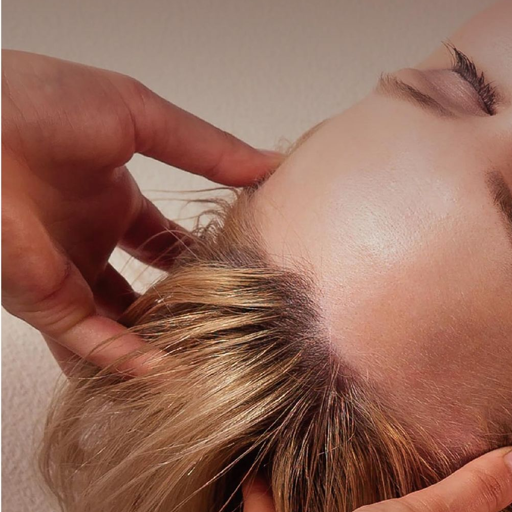 法芮頭皮療程淨平衡系列操作畫面