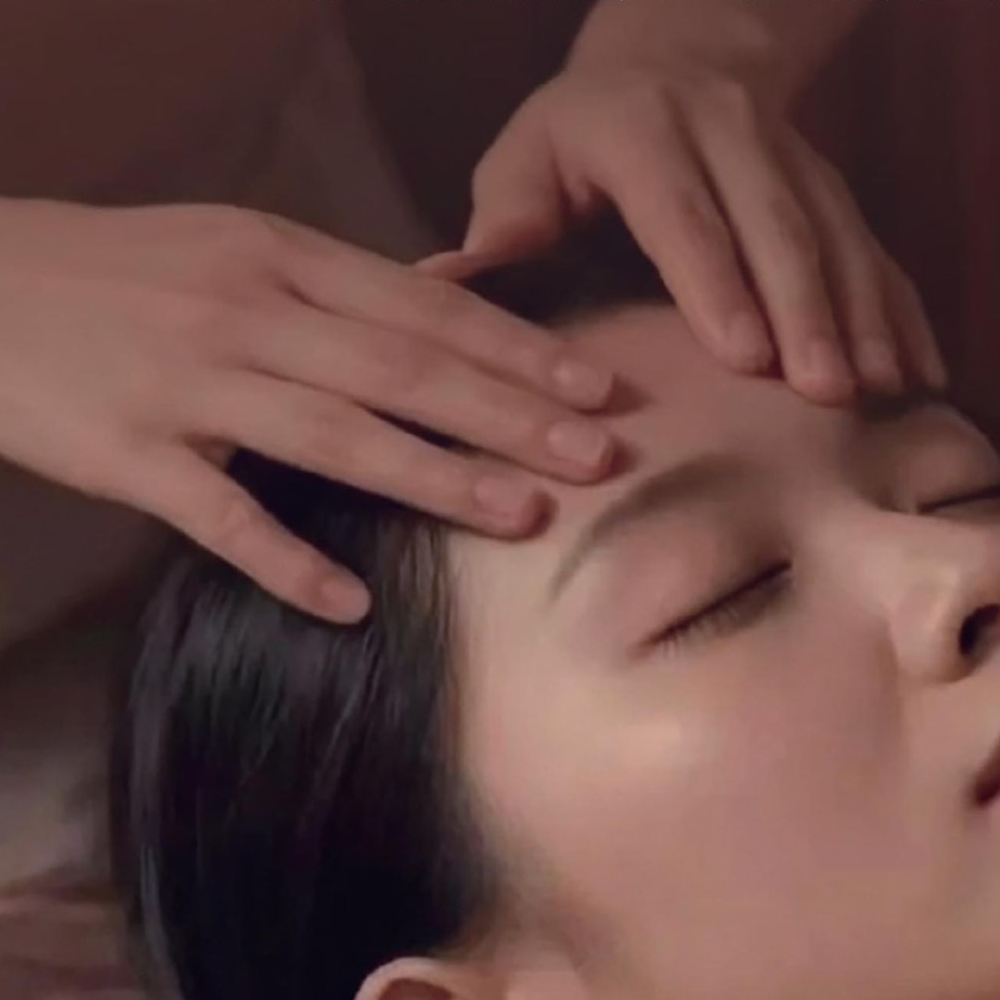 法芮頭皮療程眠舒壓系列操作畫面