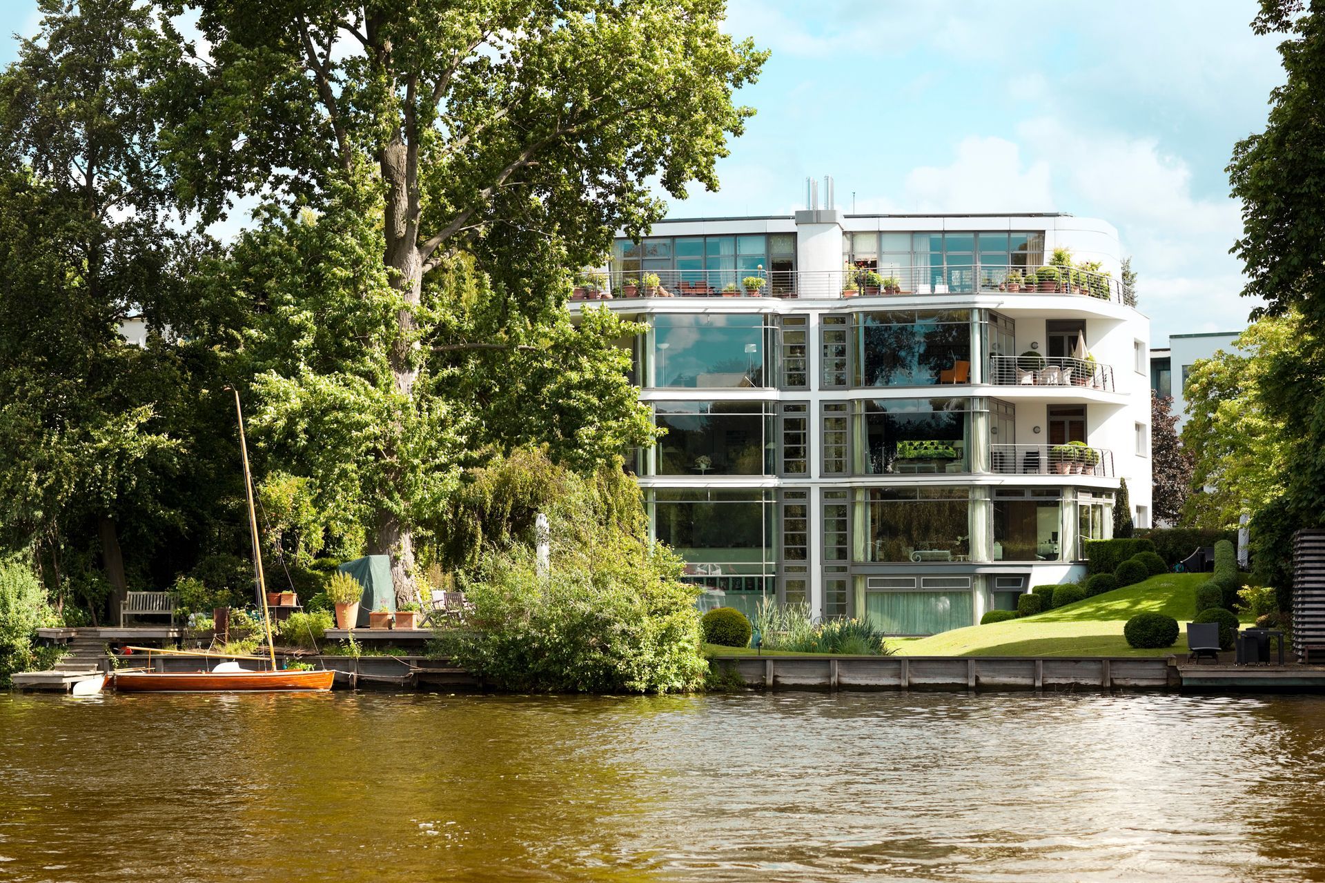 Hochwertige Villa - Gläser