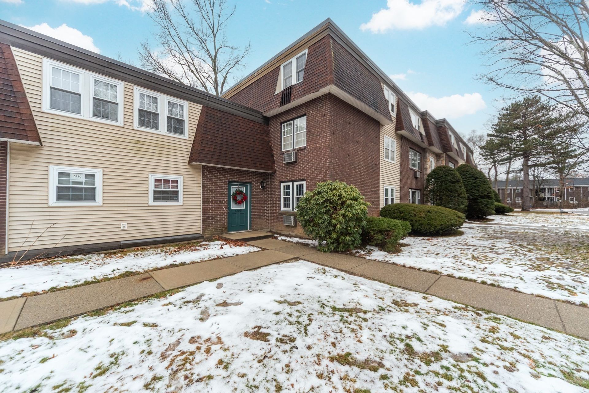 Condos in Bridgewater MA