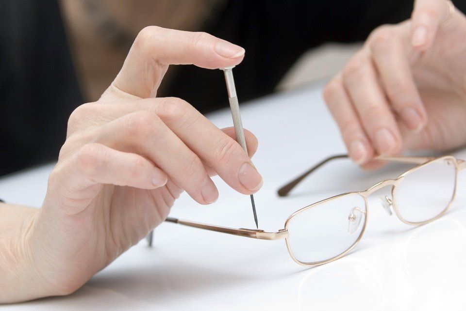 riparazione occhiali da vista