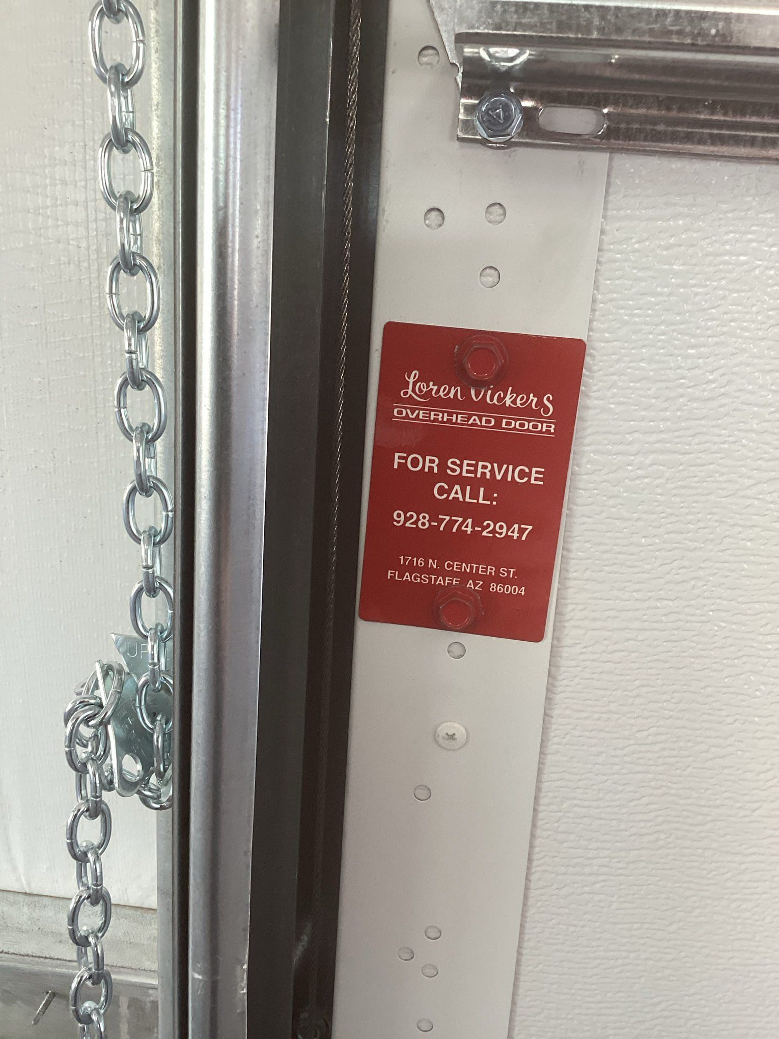 A red tag that says for service call on it