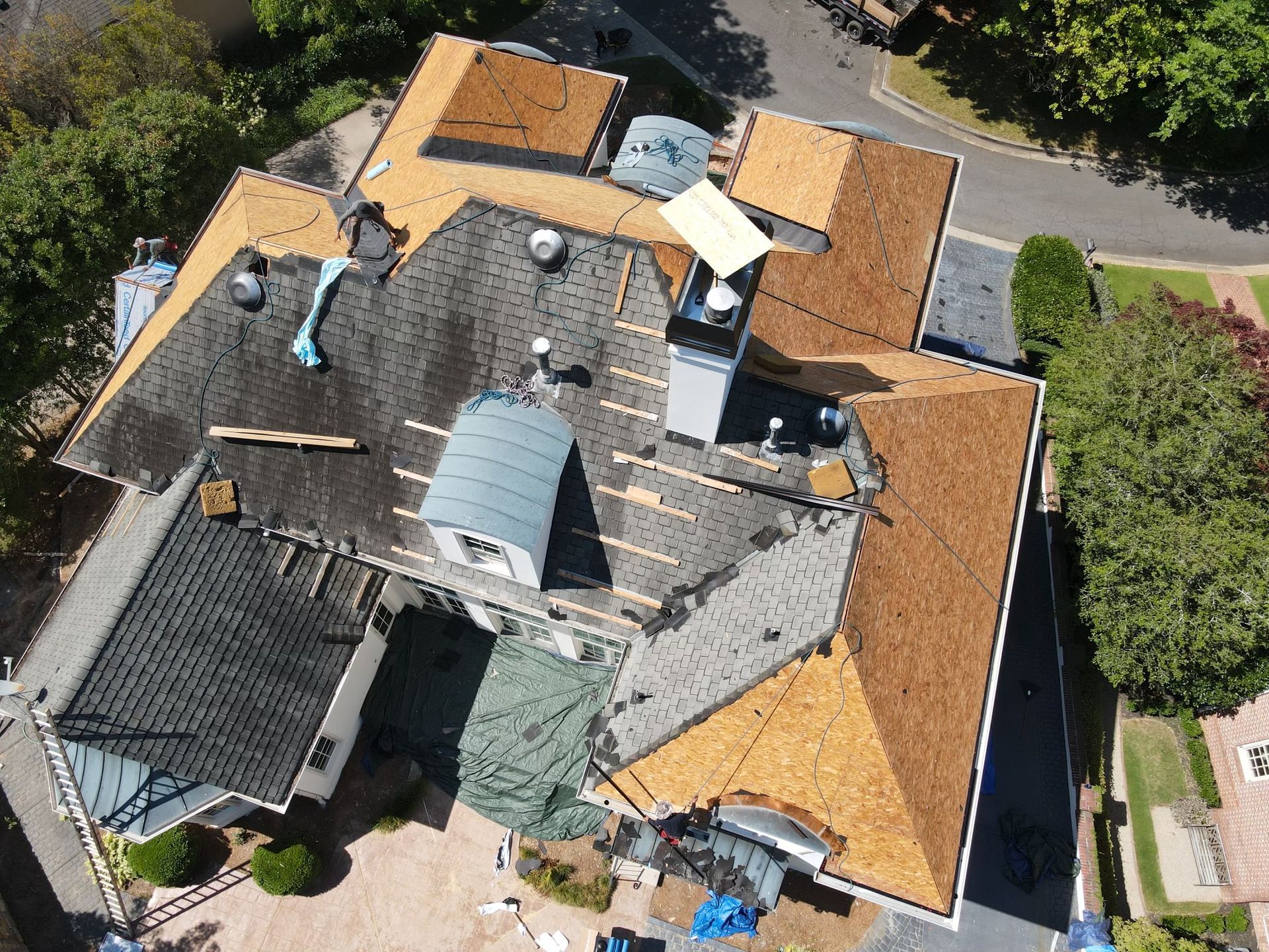 Home roofing tile installation project in Atlanta, Georgia
