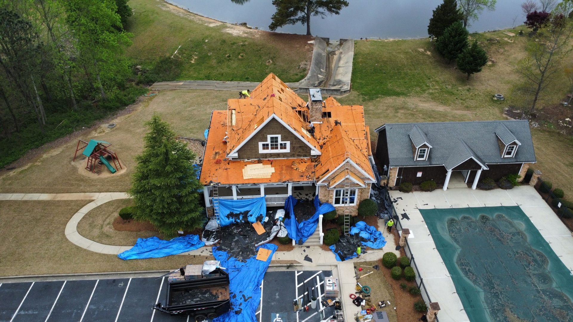 House roof tile installation service in Atlanta, Georgia
