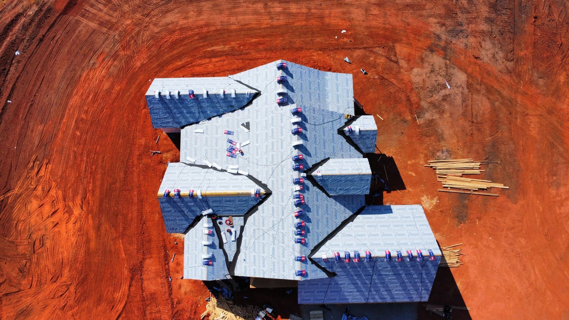 Asphalt roof shingle fix on residential dwelling in Atlanta, Georgia
