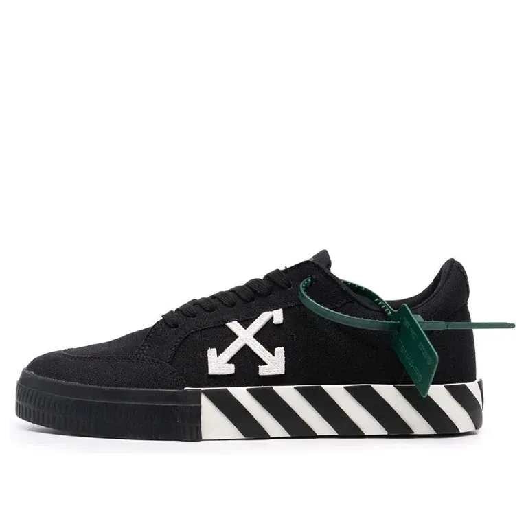 Black Off-White sneakers with white diagonal stripes on the sole and the brand's logo.