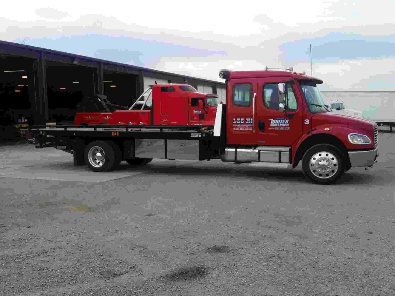 White's Rollback - heavy duty recovery in Lexington, VA