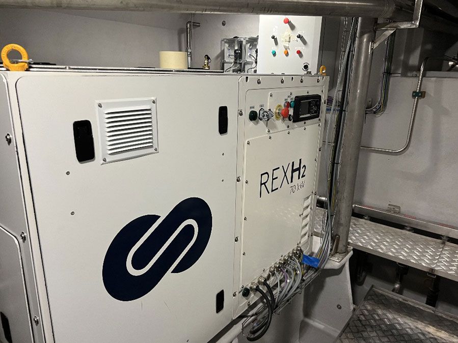 REXH2 EODev hydrogen fuel cell range extender power pack