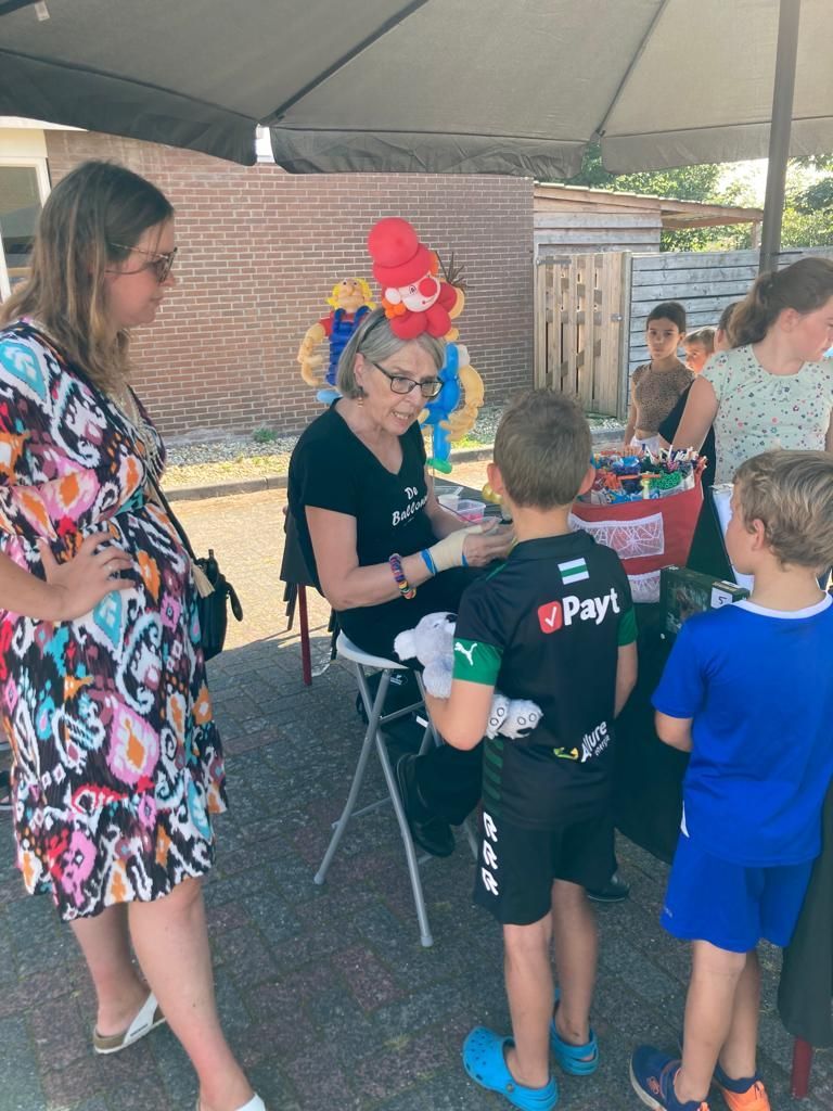 Ballonartiest Emmen, Assen, Borger, Musselkanaal, Stadskanaal, Eext, Exloo, Buinen, Hoogeveen, Leek, Roden