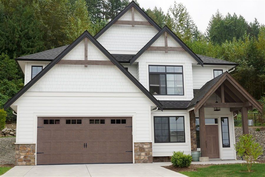Model 60 in English Oak with 3 Pane Windows and Decorative Hardware
