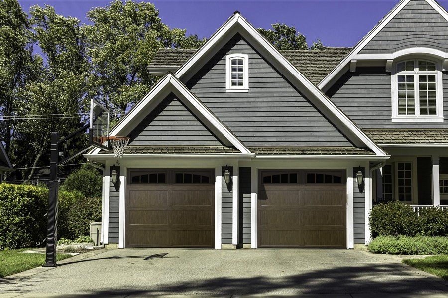 Model 63 in English Oak with 4 Pane Double Arch Windows
