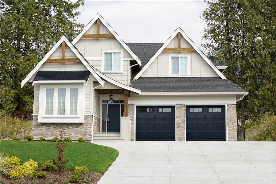 Model 68 in Carbon Black with 3 pane windows.