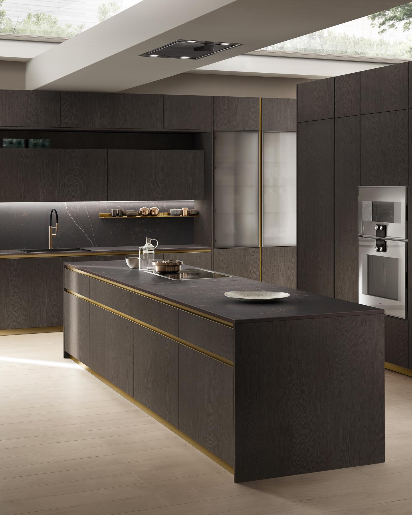 cucina con isola stile industriale