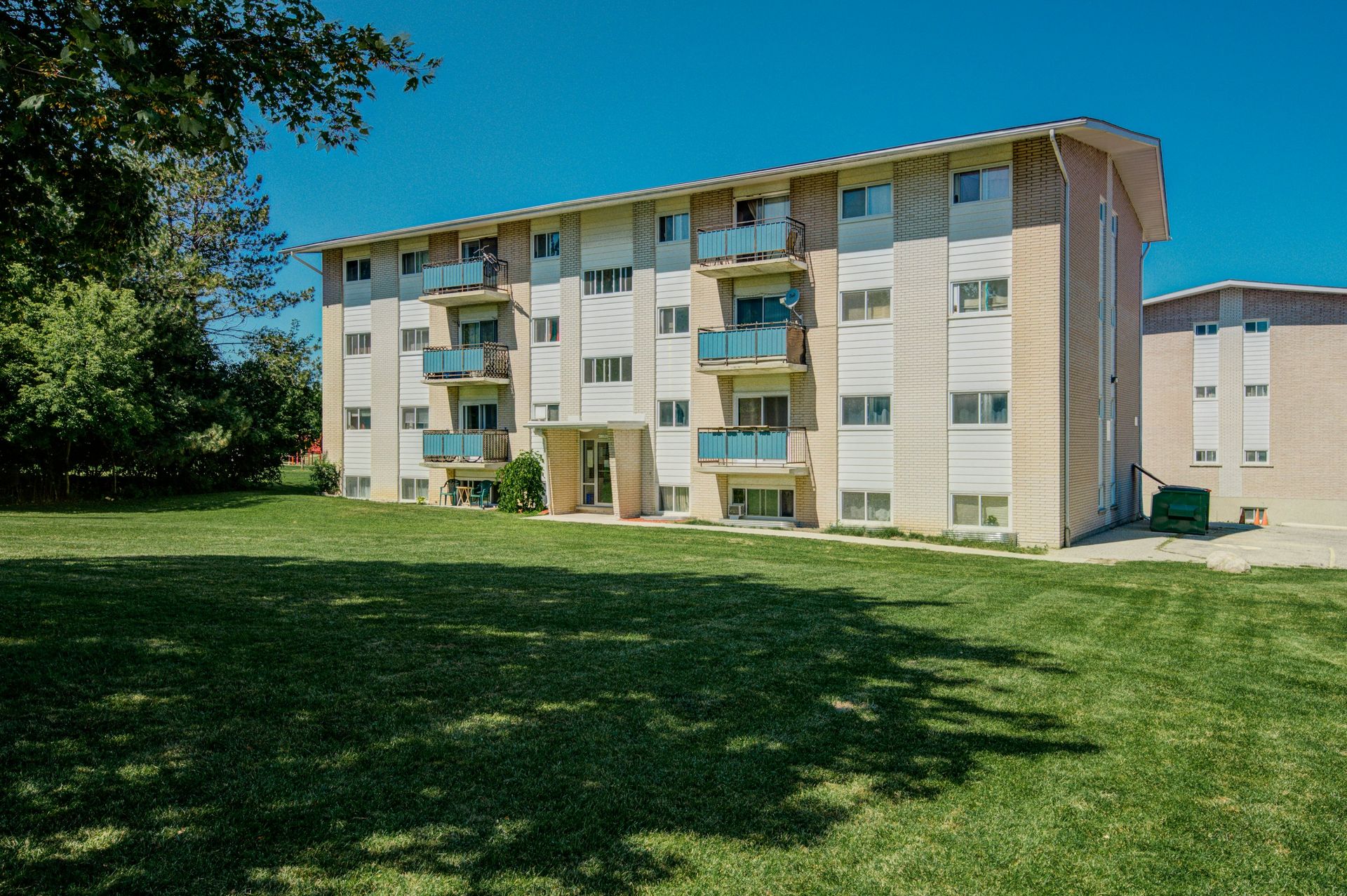 Get To Know Your Neighborhood Woodstock 432462 Leinster Street