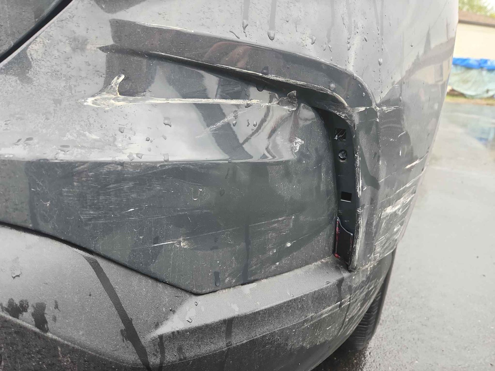 Ford Edge Before 2 | B & K Collision
