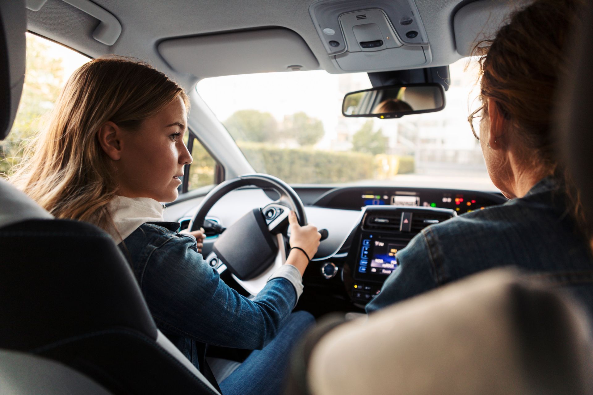 Girl Talking On Her Driving Instructor — Leesburg, GA — DOCO Driving School