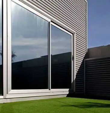 esposizione porte e infissi