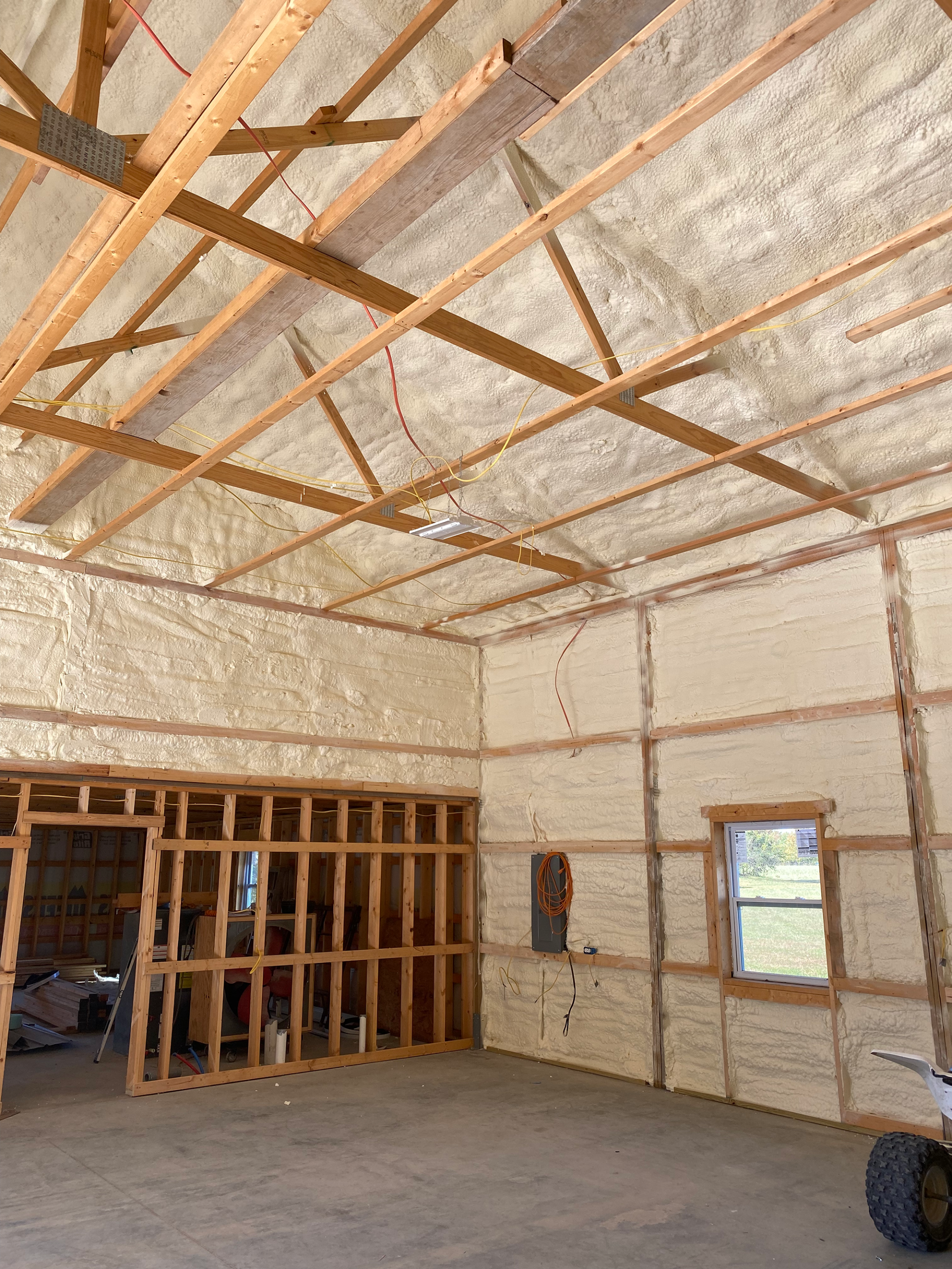 Insulate the Framework of Your Mid-Missouri Attic With DK Spray Foam & Insulation.