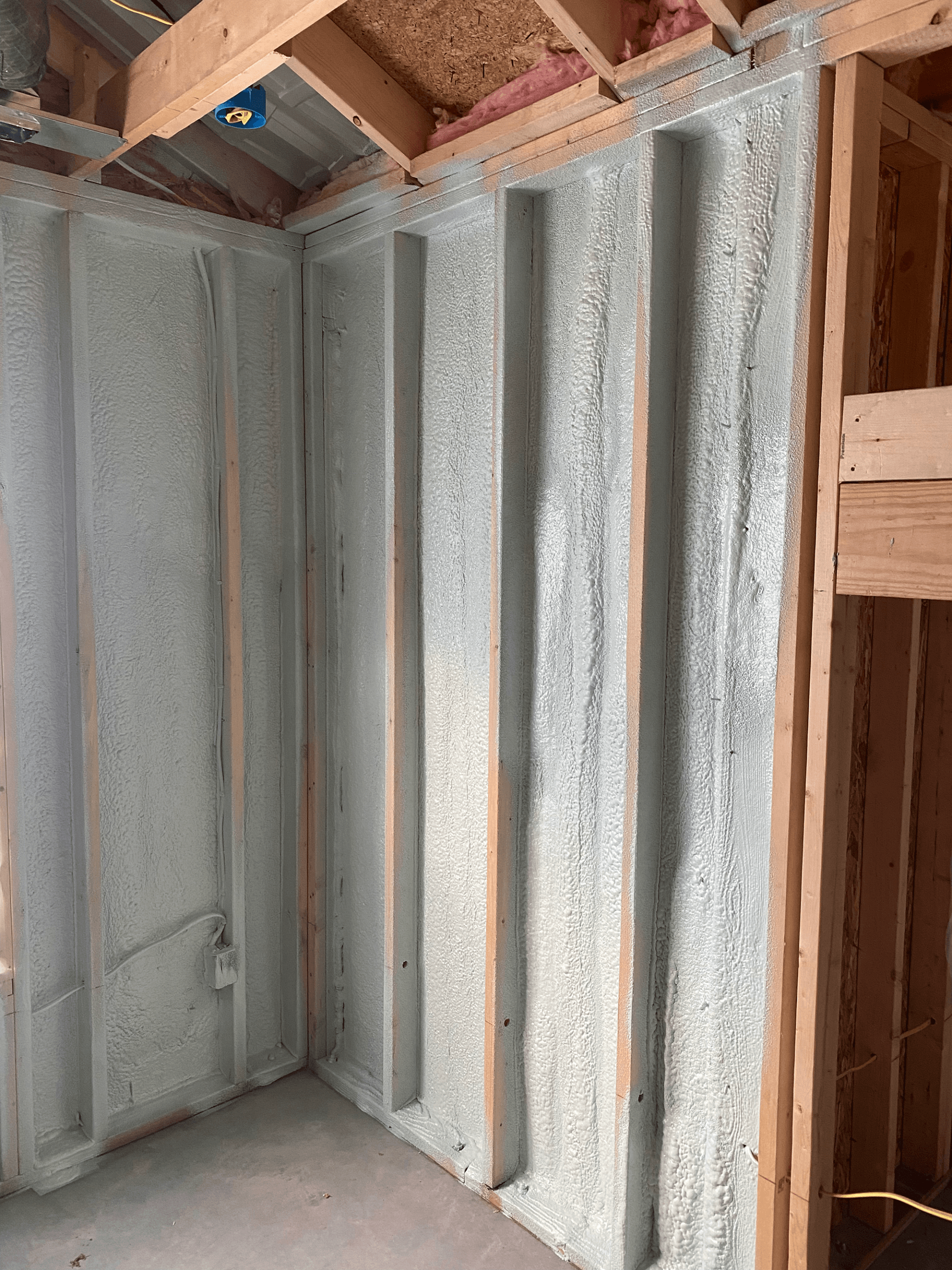 Get a Closer Look at the Benefits of Cellulose Insulation in Mid-MO With DK Spray Foam & Insulation