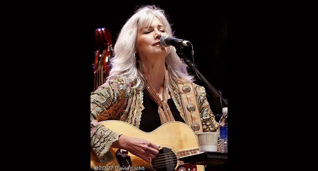 Emmylou Harris Official Website