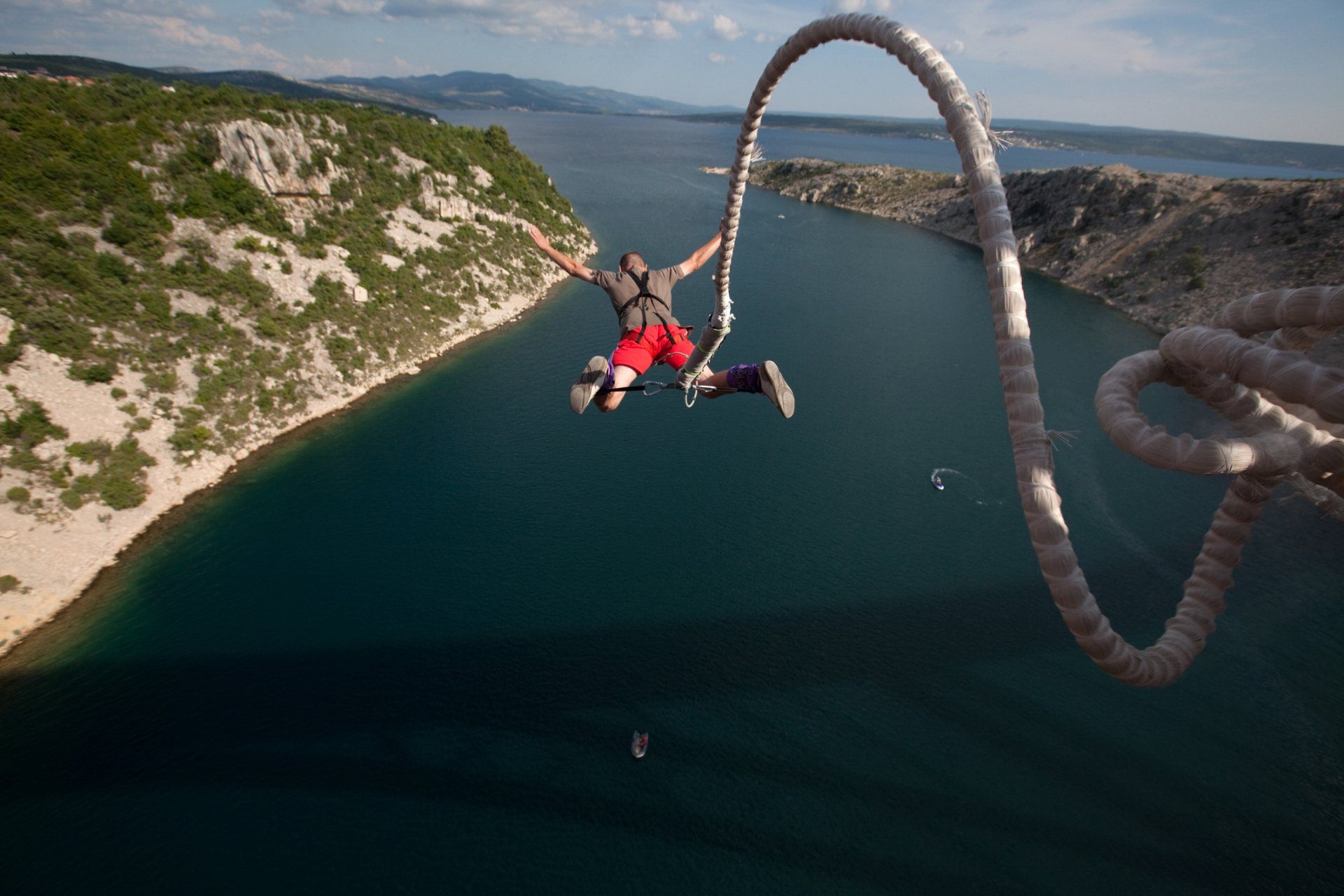 Best Thrill-Seeking Activities For Adrenaline Junkies