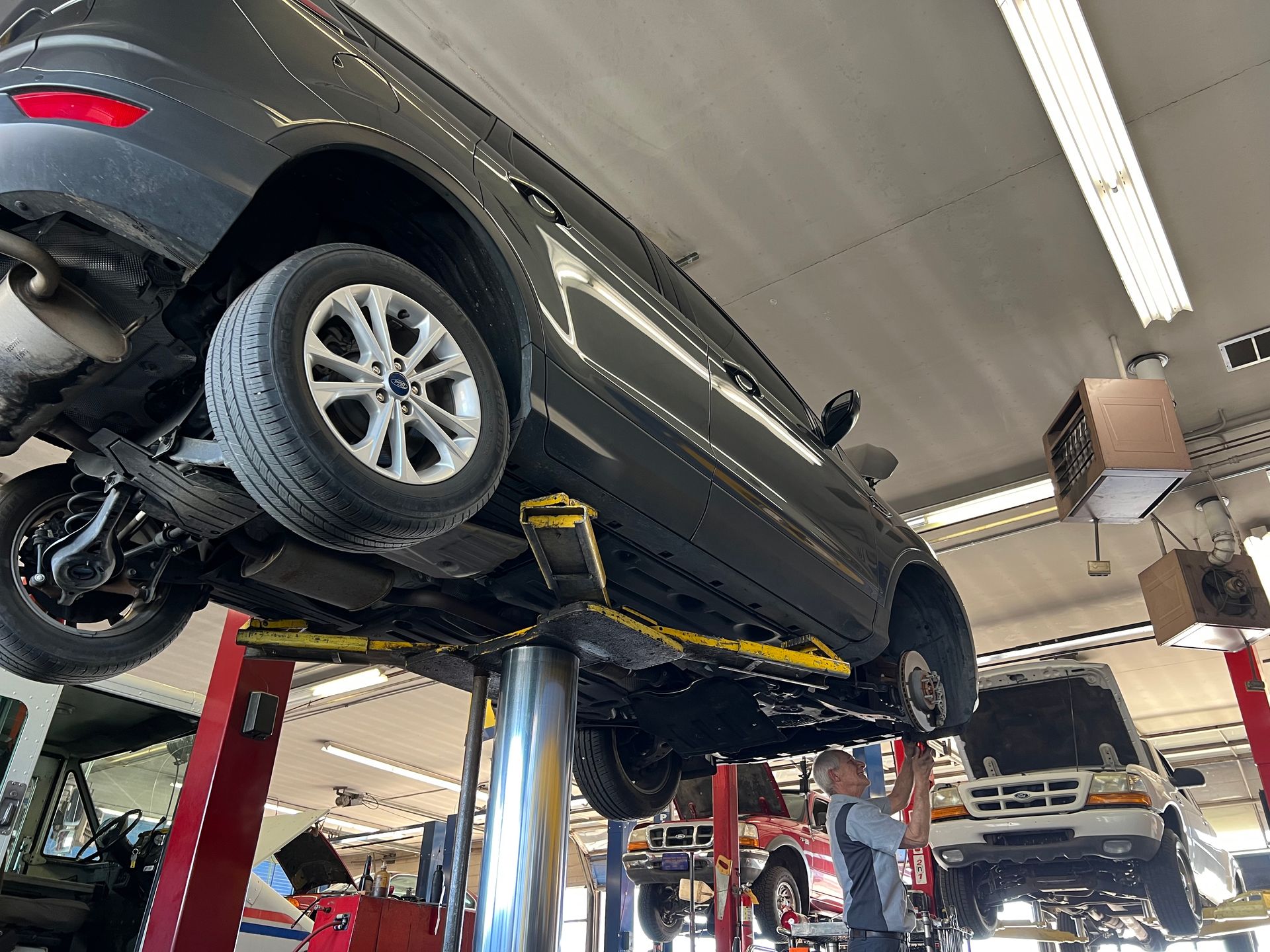 Ford Escape is Undergoing Maintenance | Mango Automotive