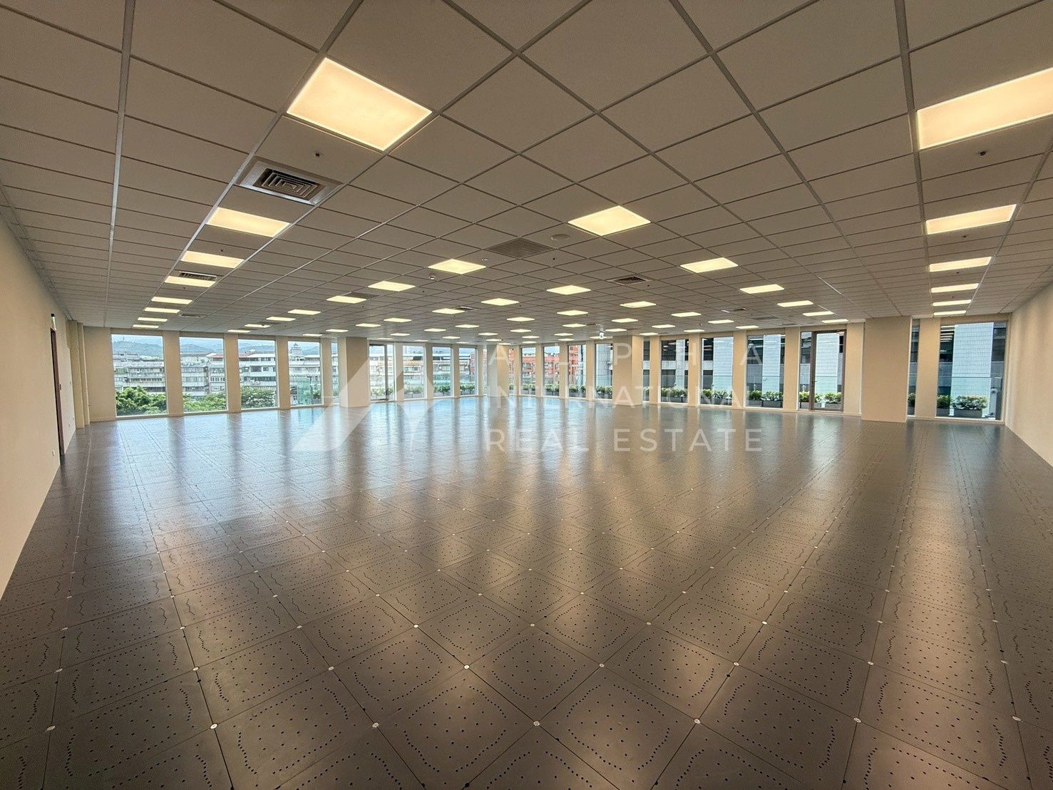 文湖線，中山國中站 優質辦公室出租