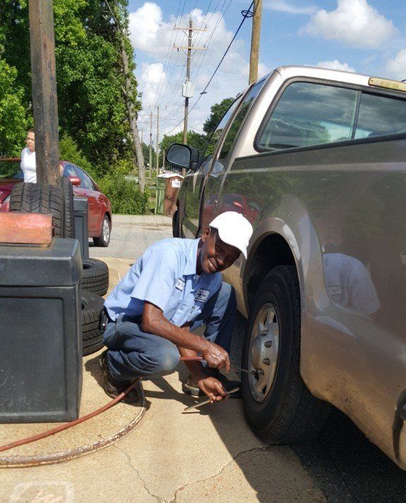 Repair Crew —  Tire Repair in Chester, VA