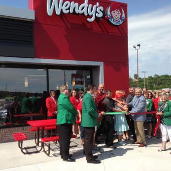 Wendy's Grand Opening Celebration — Sioux City, IA — L & L Builders Co.
