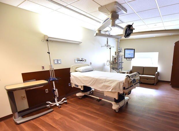 Hospital Room — Sioux City, IA — L&L Builders Co.