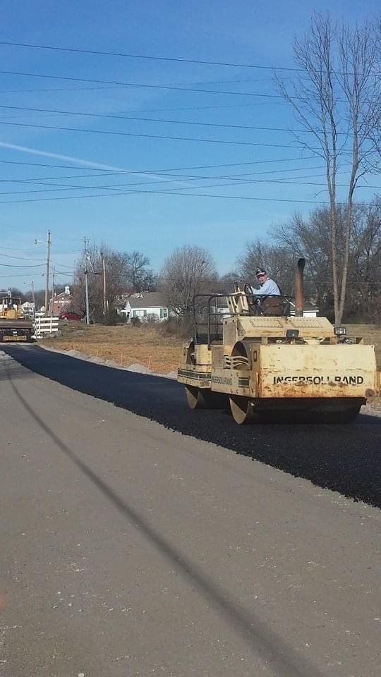 Paving Machine Works — Maryville, TN — Weston Paving Company