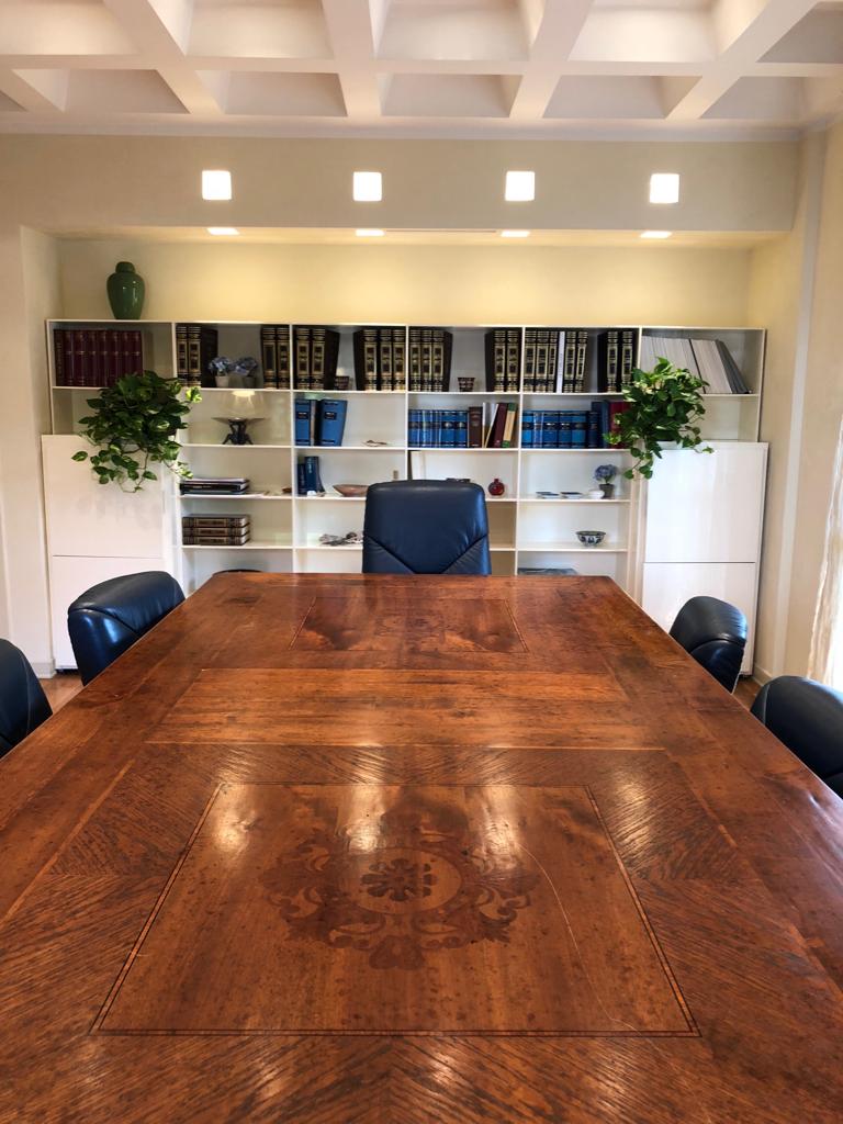 sala riunioni di notaio