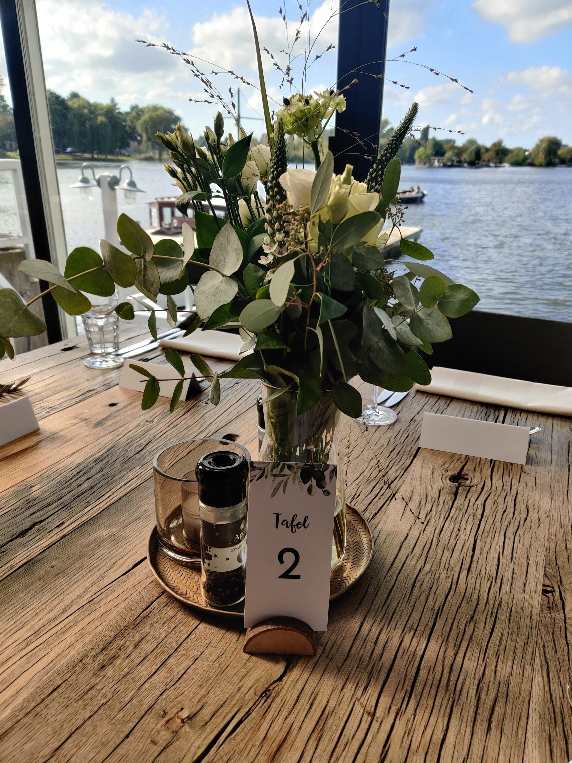 tafelindeling,boomstam bruiloft, tafelindeling bruiloft