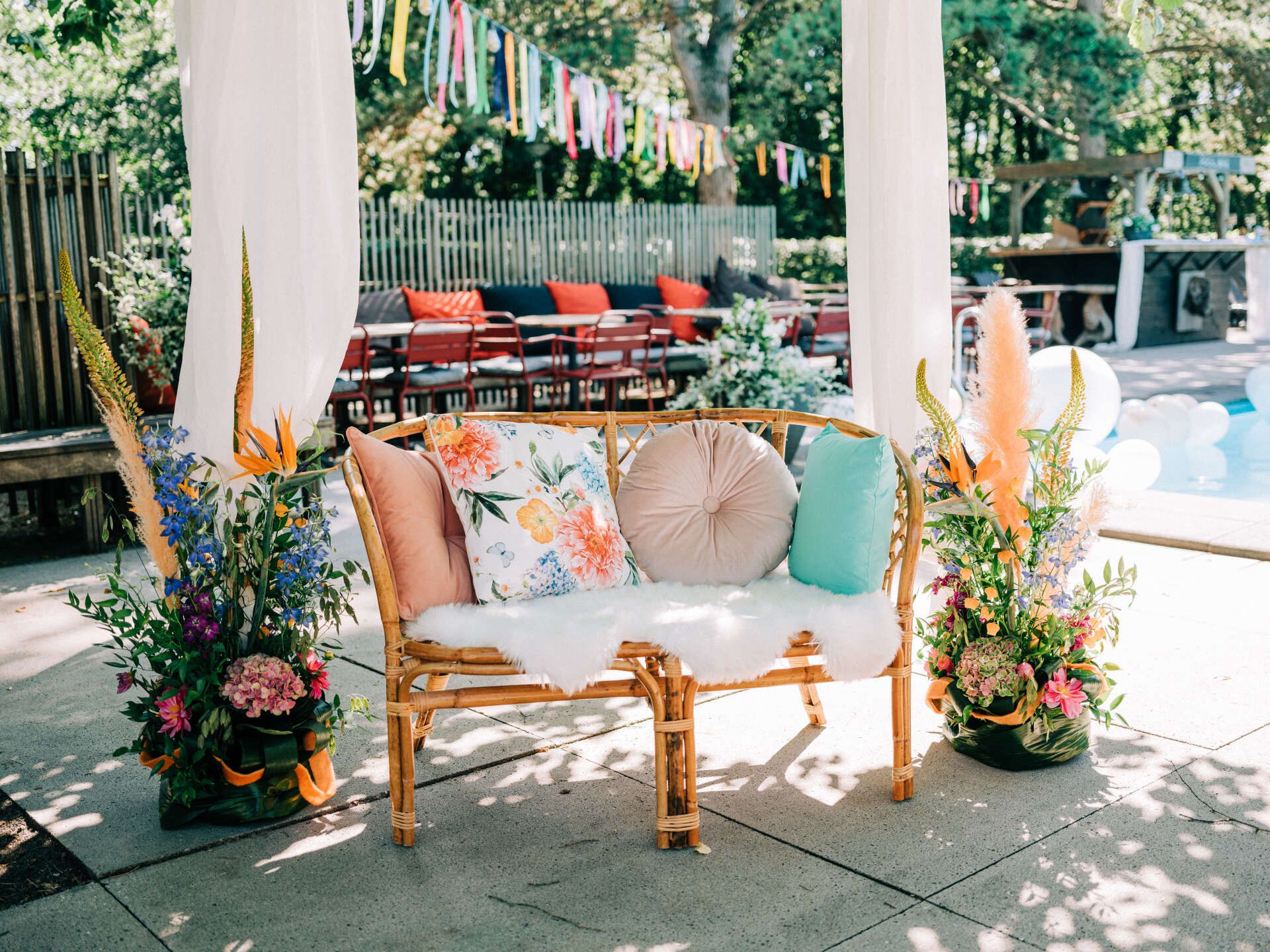 rotantrouwbankje, trouwbankje, rotan, bruiloftsartikelen