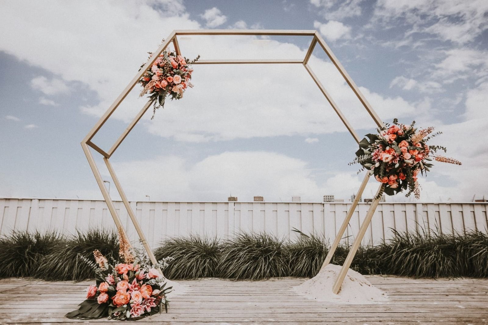 Hexagon huren,Backdrop hexagon,backdrop,trouwprieel, bruiloftdecoratie zuid-holland