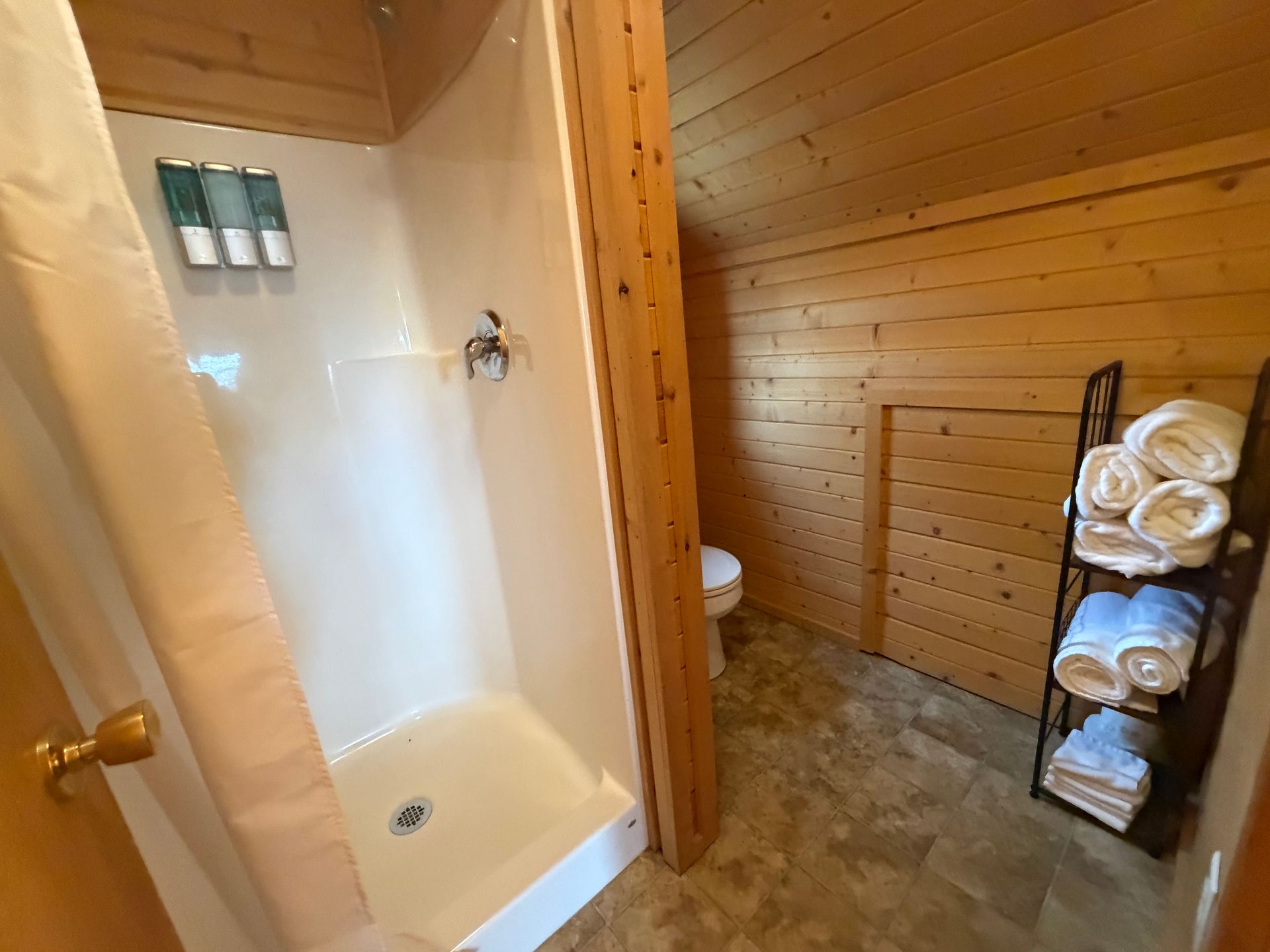 Inspiration Hills Cabins Bathroom