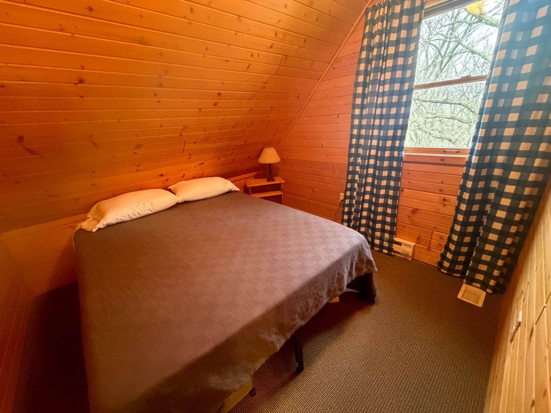 Inspiration Hills Cabins Bedroom