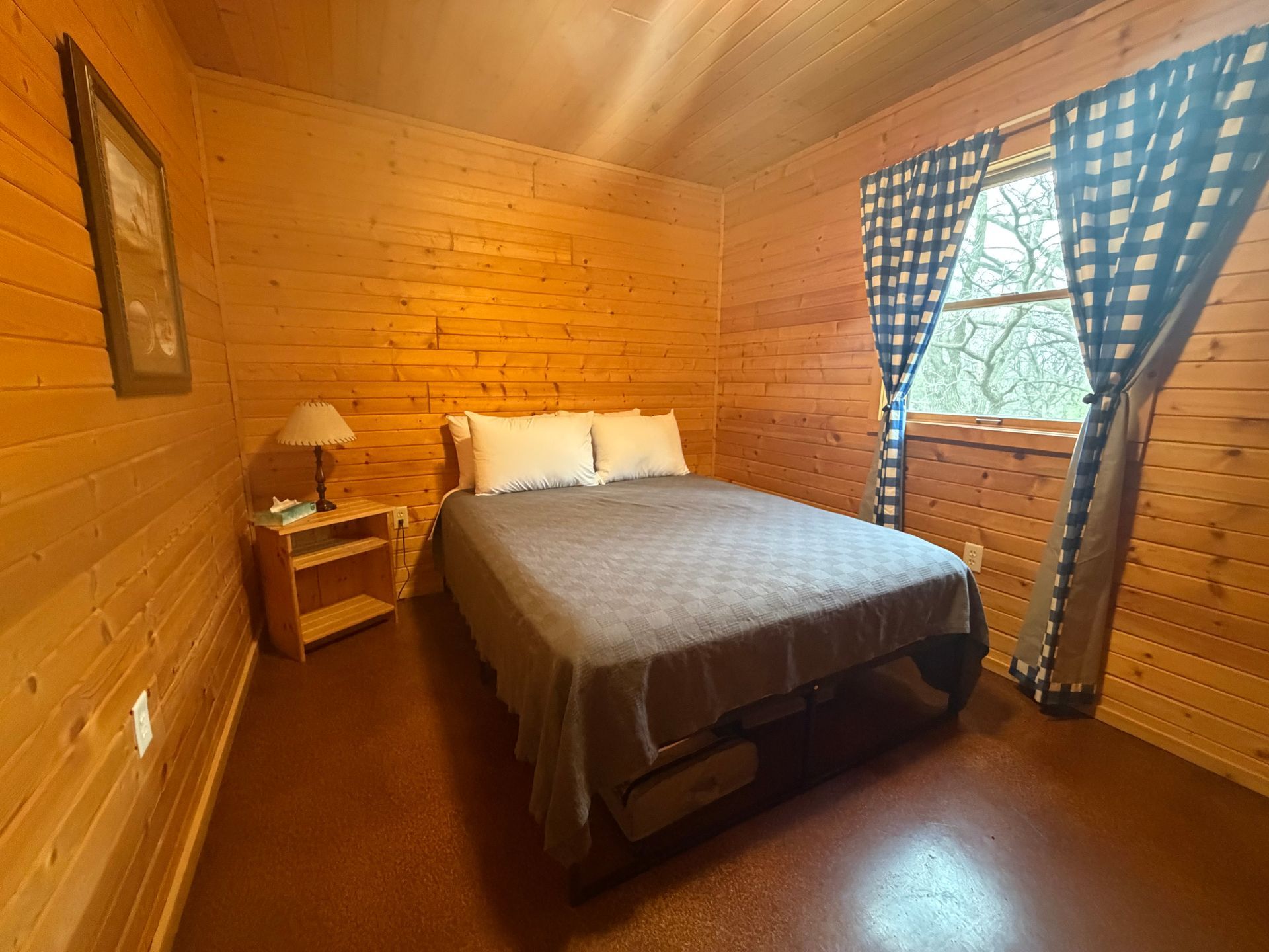 Inspiration Hills Cabins Bedroom