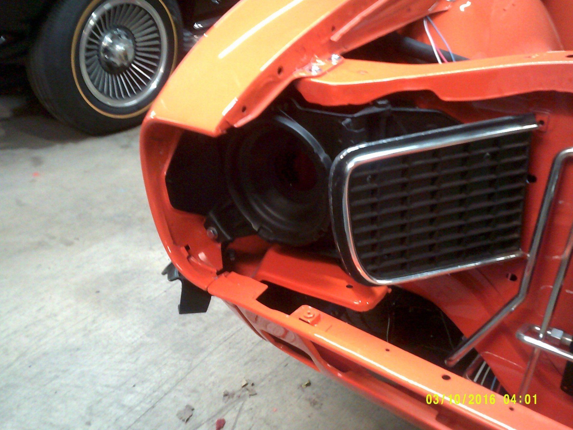 Camaro Headlight — Pipersville, PA — The Vette Shop