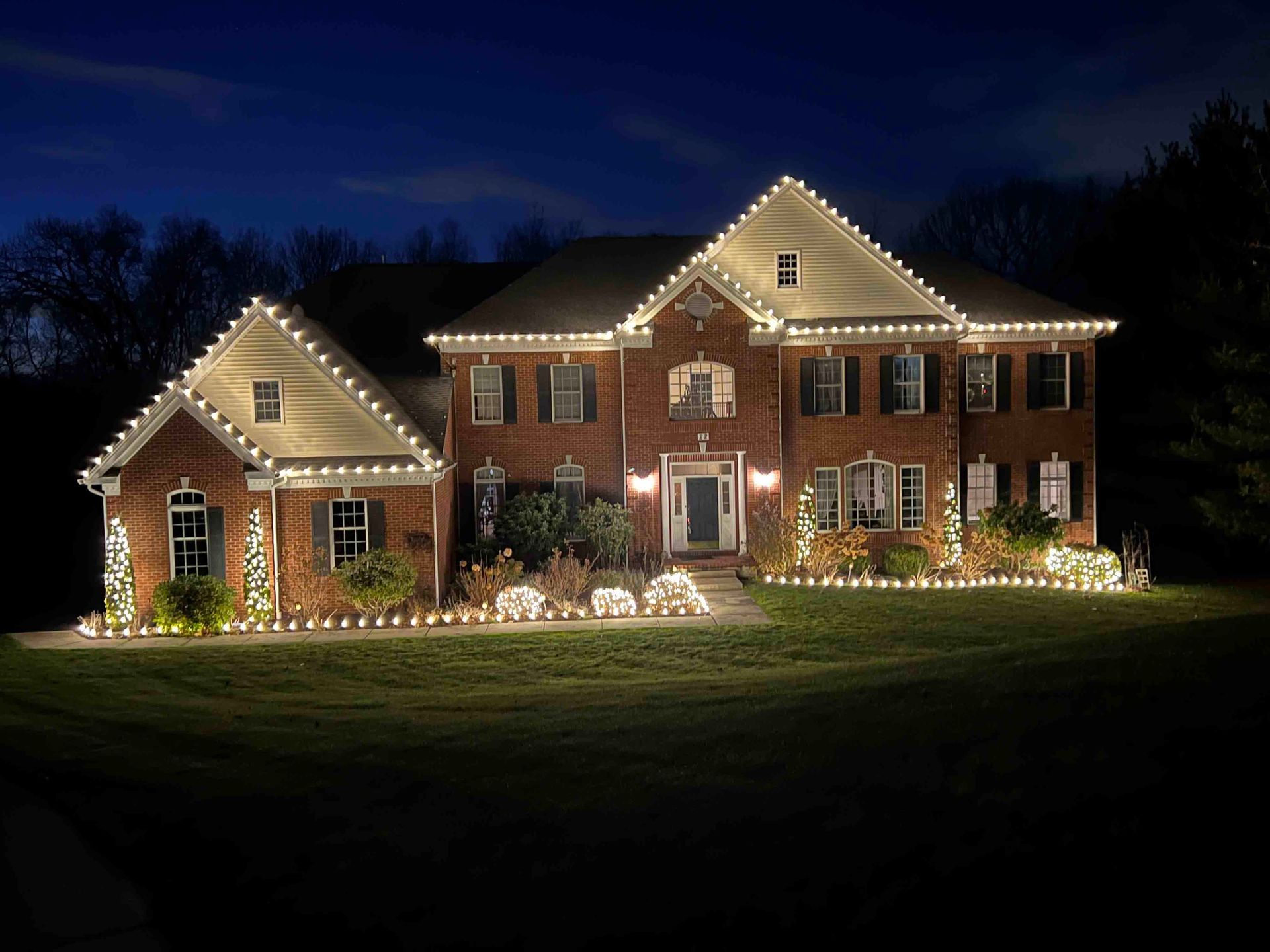 Radiant Holiday Lights - Top Rated Holiday Light Contractor - Hudson ...