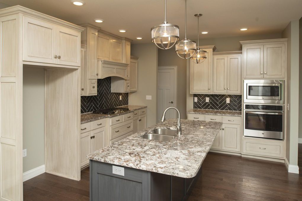 Build Your Open Concept Kitchen in Columbia, MO With the Experts at Watts Construction Today!